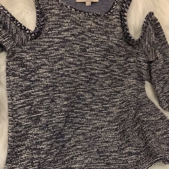 Loft Blue & White sweater off the shoulder - Picture 2 of 4
